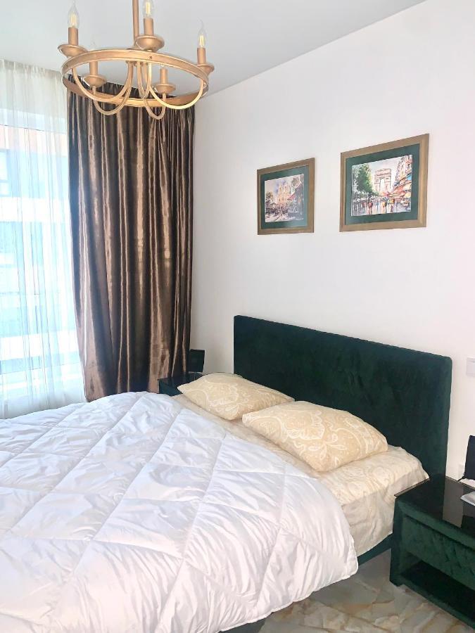 4-Room Jacuzzi Apartment 利沃夫 外观 照片