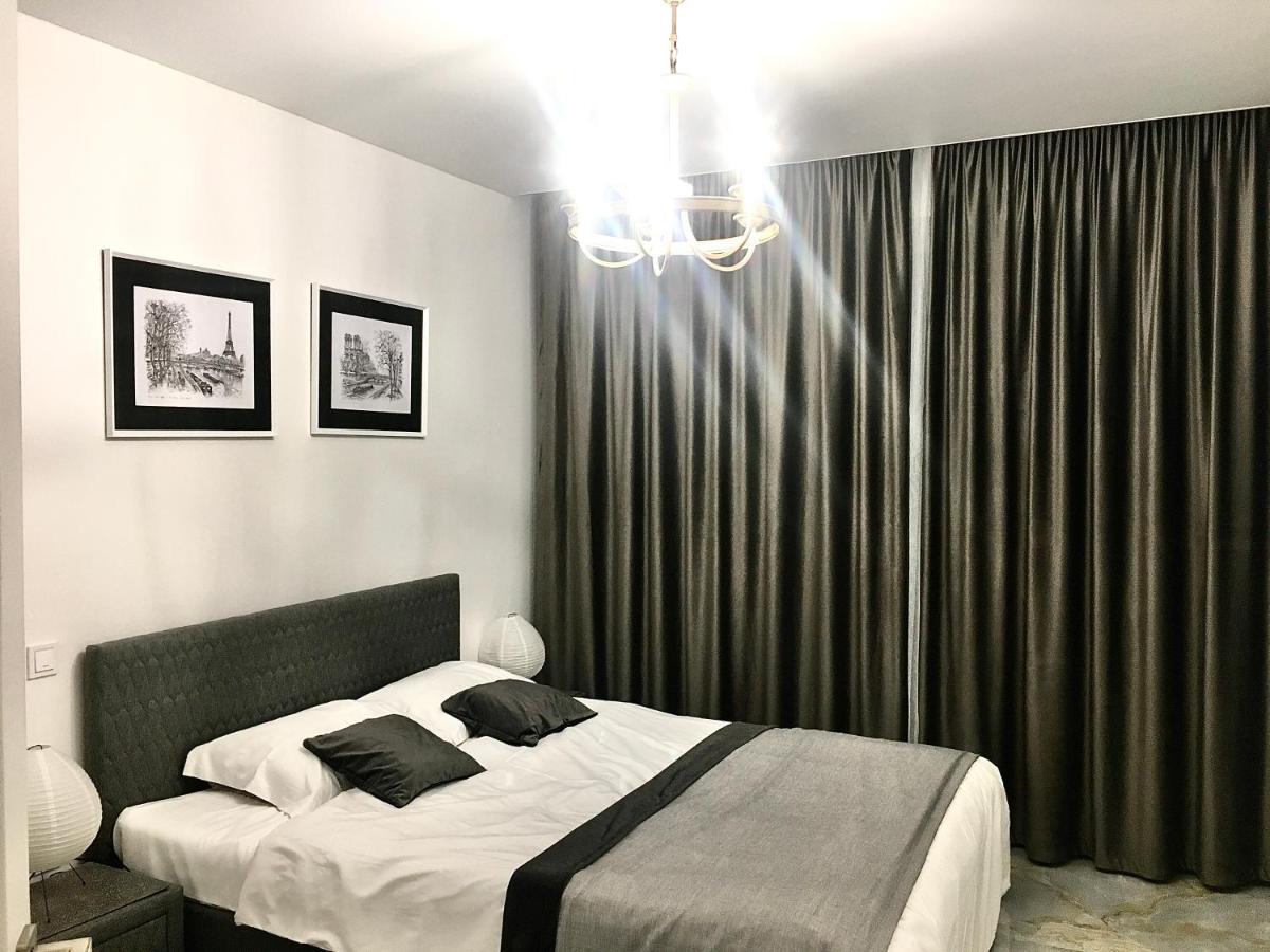 4-Room Jacuzzi Apartment 利沃夫 外观 照片